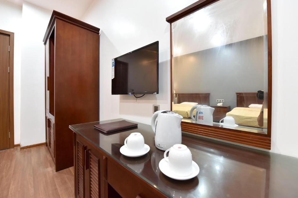 GIẾNG NGỌC HOTEL