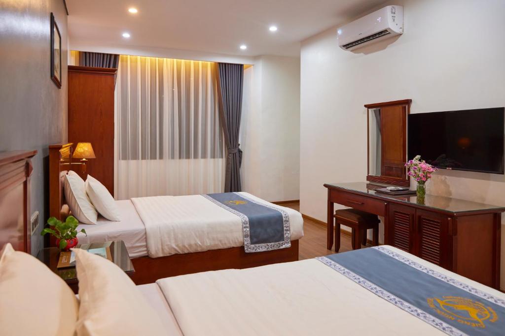 GIẾNG NGỌC HOTEL